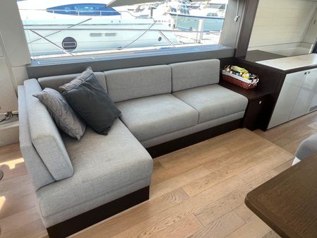 Sunseeker Manhattan 66 image