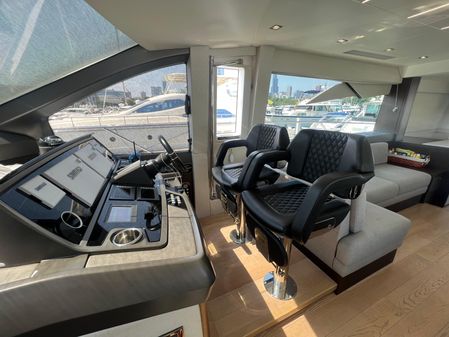 Sunseeker Manhattan 66 image