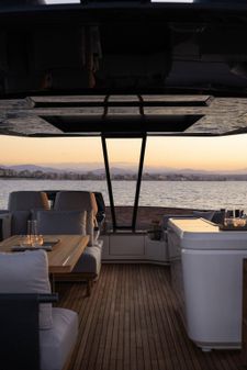 Ferretti Yachts 780 image