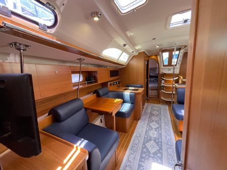 Catalina 445 image