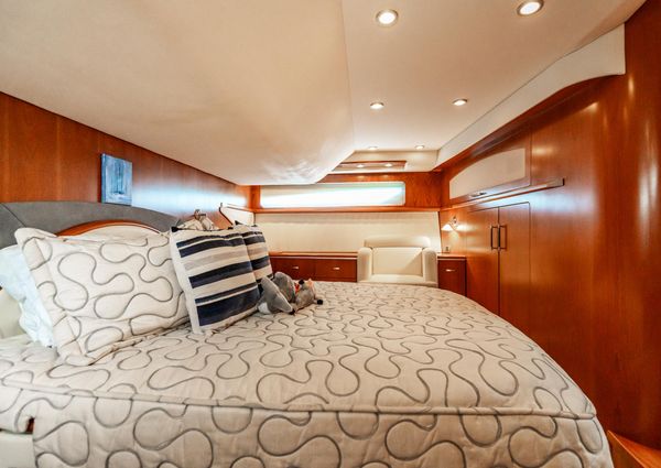 Tiara Yachts 5800 Sovran image