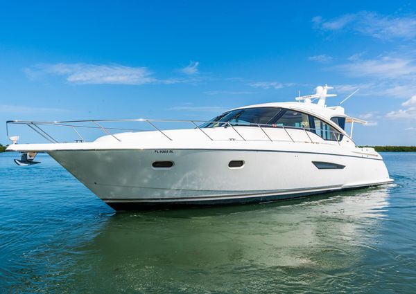 Tiara Yachts 5800 Sovran image