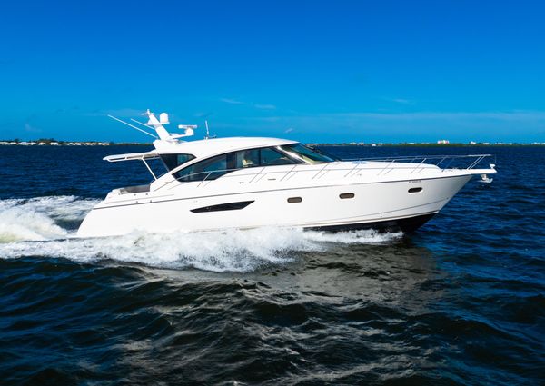 Tiara Yachts 5800 Sovran image