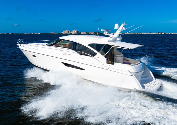 Tiara Yachts 5800 Sovran image