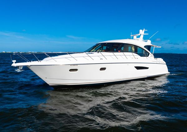 Tiara Yachts 5800 Sovran image