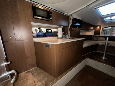 Sea Ray 310 Sundancer image