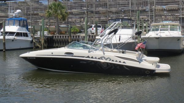 Sea Ray 280 Sundeck 