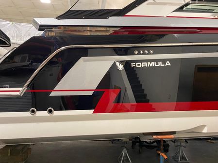 Formula 430 Super Sport Crossover image