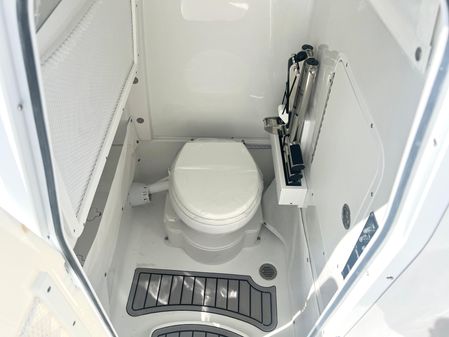 Sea Hunt Gamefish 25 image