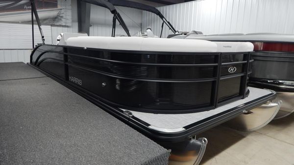 Harris Cruiser 230
