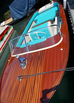 Riva Junior image