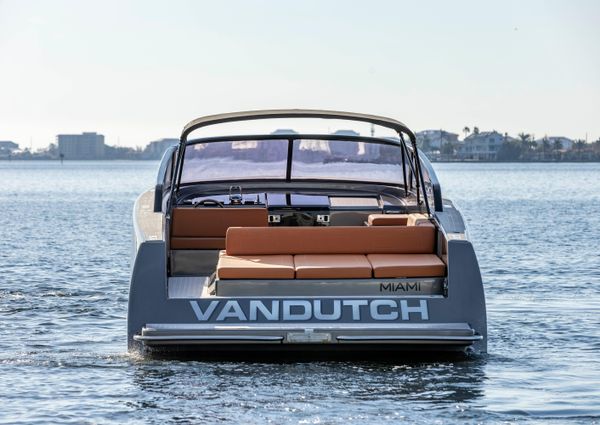 VanDutch 40 image