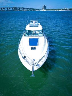 Sea Ray 450 Sundancer image