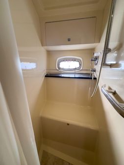 Sea Ray 450 Sundancer image