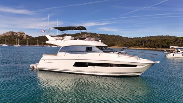 Jeanneau Prestige 460 FLY image