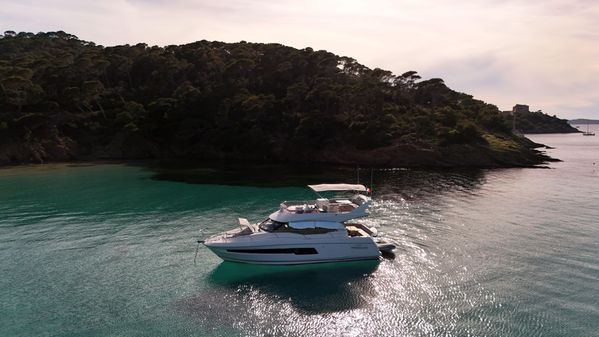 Jeanneau Prestige 460 FLY image