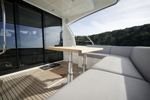 Jeanneau Prestige 460 FLY image