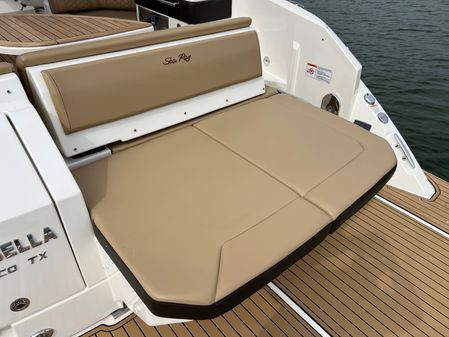 Sea Ray 320 Sundancer image