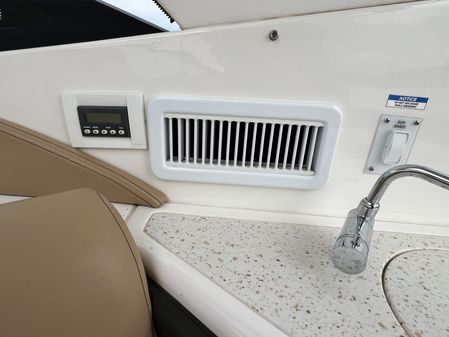 Sea Ray 320 Sundancer image