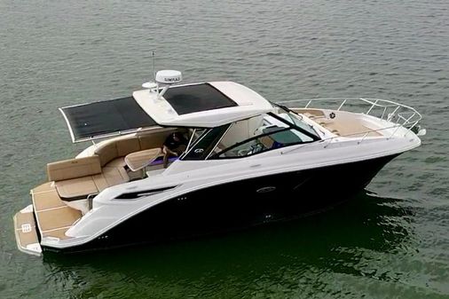 Sea Ray 320 Sundancer image