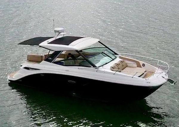 Sea Ray 320 Sundancer image