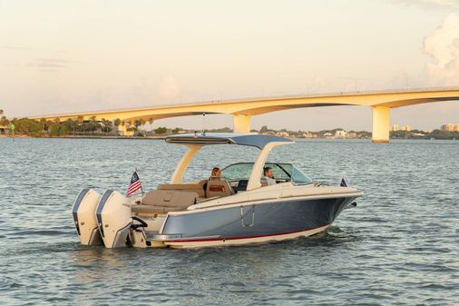 Chris-craft LAUNCH-31-GT image