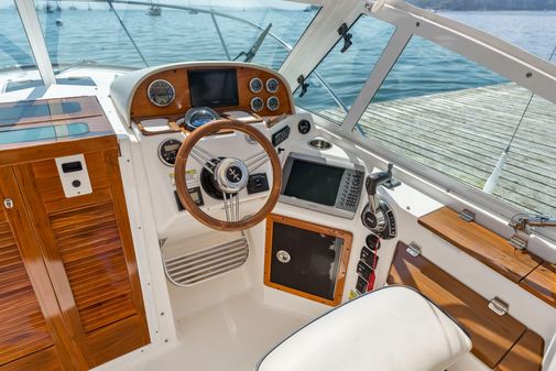 Hunt Yachts 25 Harrier image