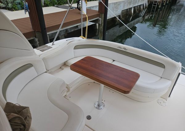 Sea Ray 340 Sundancer image