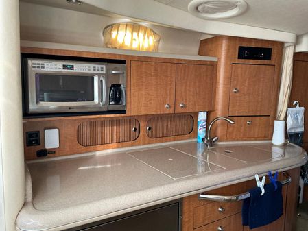 Sea Ray 340 Sundancer image