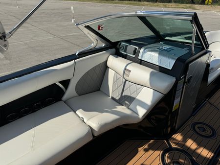 Mastercraft X46 image