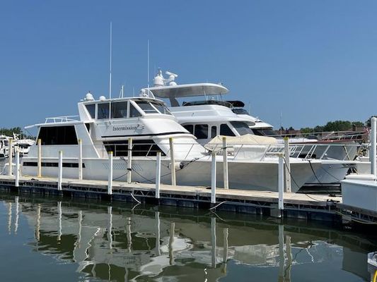 Viking 60 Cockpit Sports Yacht - main image