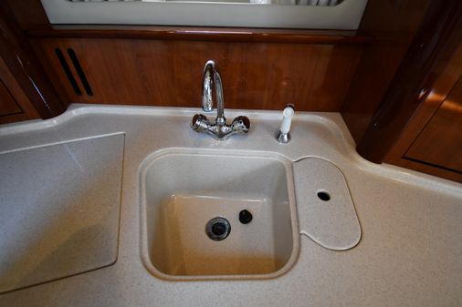 Sea Ray 420 Sundancer image