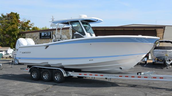 Blackfin 302 CC