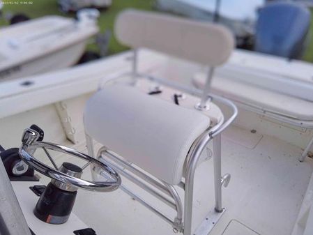 Mako 252-CENTER-CONSOLE image