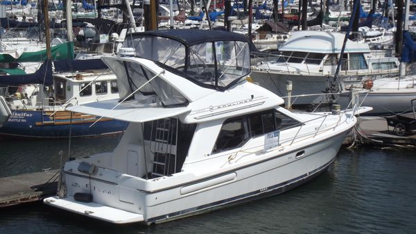 Bayliner 3388 Motor Yacht 