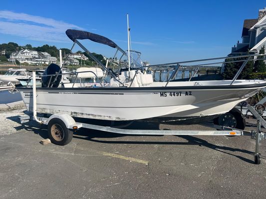 Boston-whaler 170-MONTAUK - main image