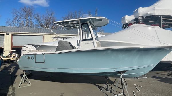 Sea Hunt Ultra 239 SE 