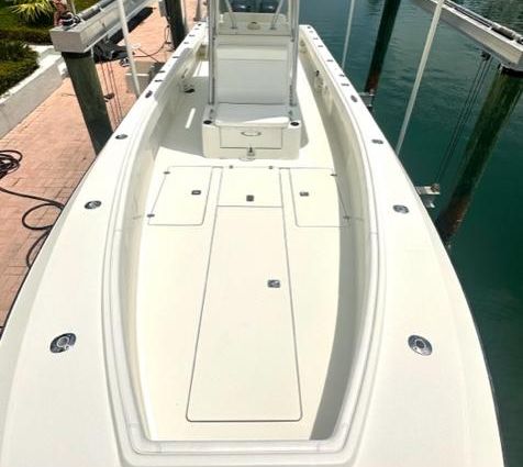 SeaVee 32 image