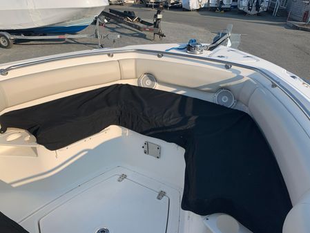 Boston-whaler 230-OUTRAGE image