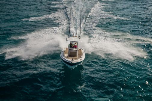 Boston-whaler 230-OUTRAGE image