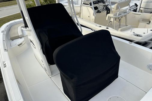 Boston Whaler 240 Dauntless image