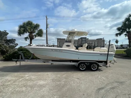 Grady-White 251 Coastal Explorer 