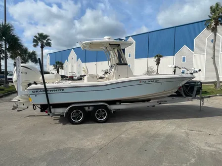 Grady-White 251 Coastal Explorer image