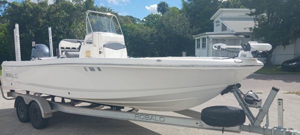 Robalo 226-CAYMAN image