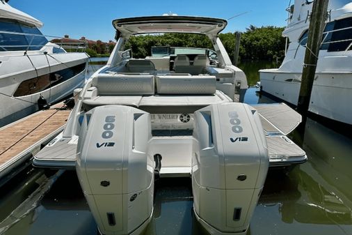 Sea Ray 400 SLX OB image