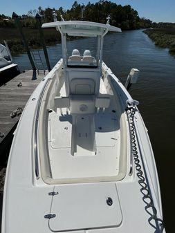 Sea Hunt Gamefish 27 Forward Seating image