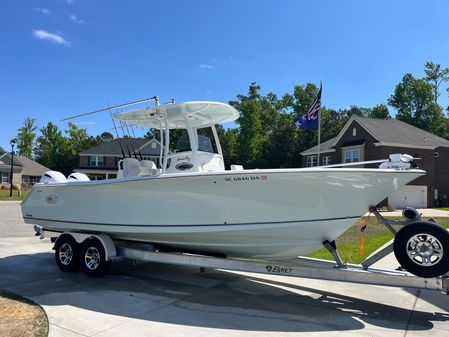 Sea Hunt Gamefish 27 Forward Seating image