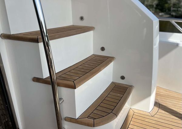 Sunseeker Manhattan 73 image