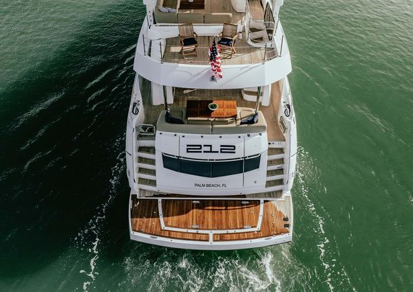 Sunseeker Manhattan 73 image