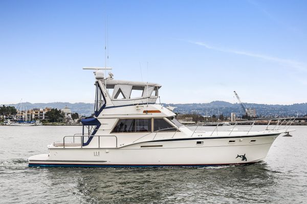 Hatteras 56 SeaKeeper - main image